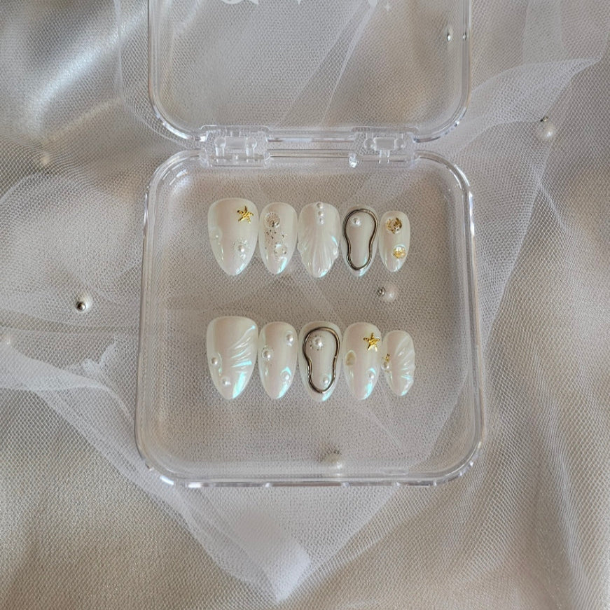 Pearlescence Petite