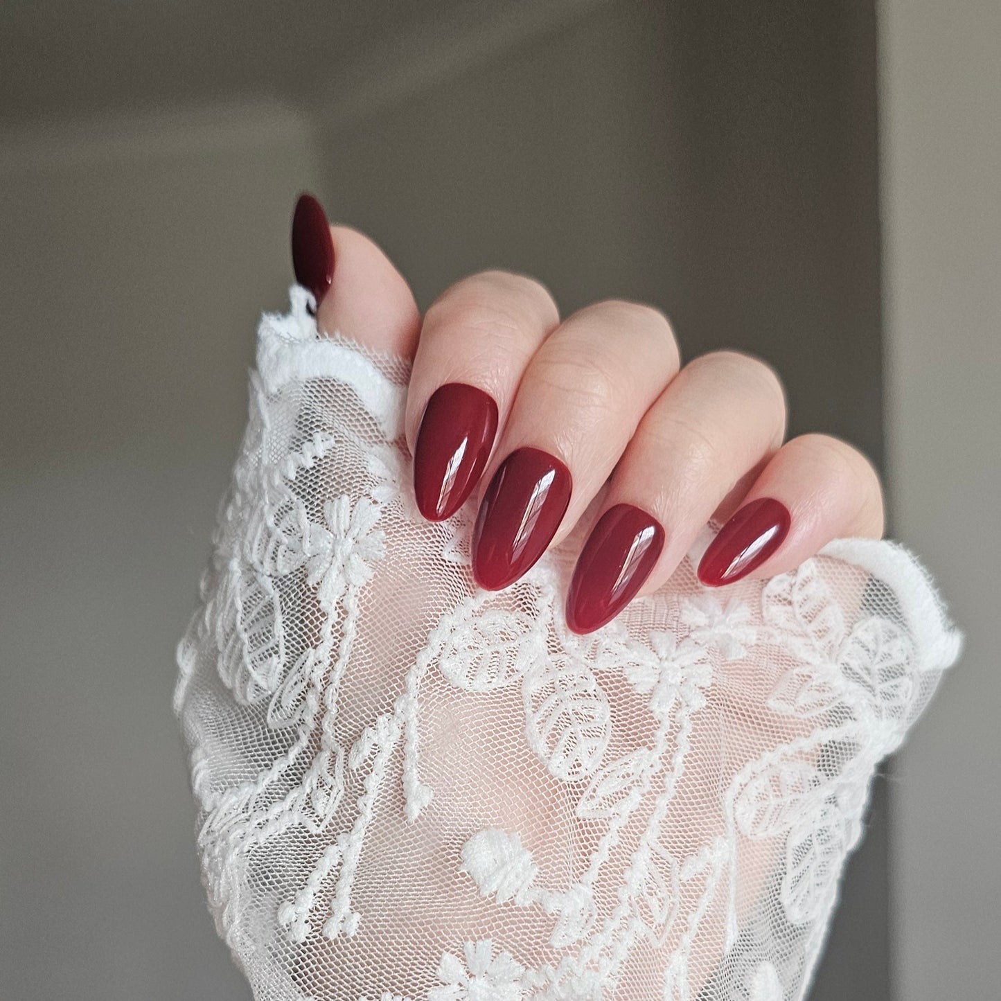 Merlot (Short Almond)