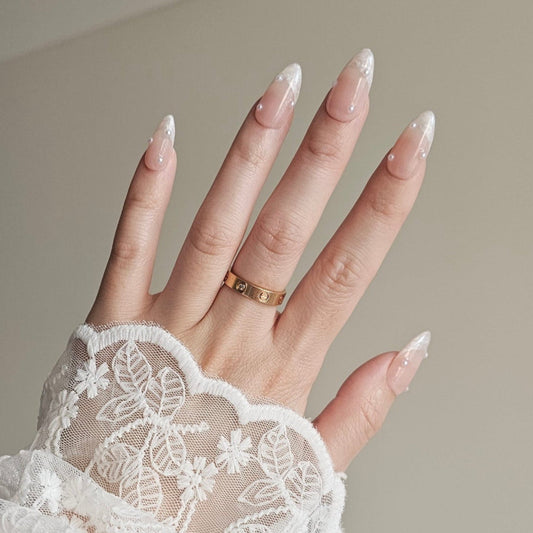 Celeste (Medium Almond)