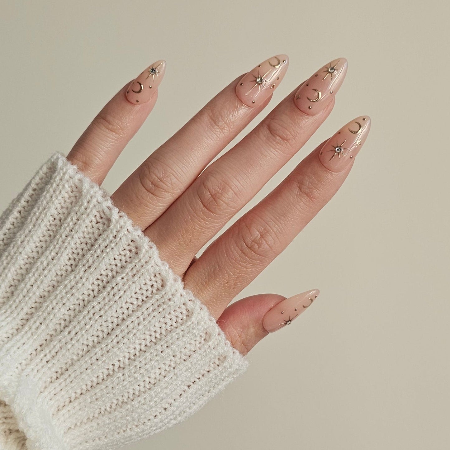 Starry Nude (Medium Almond)